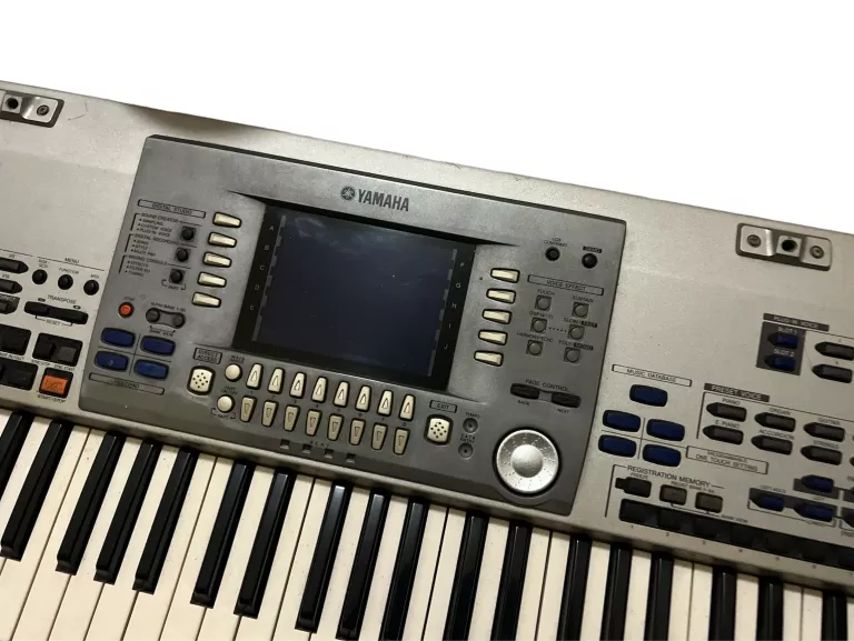 KEYBOARD YAMAHA 9000 PRO