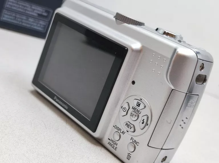 APARAT PANASONIC DMC-LZ7