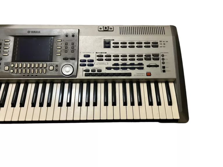 KEYBOARD YAMAHA 9000 PRO