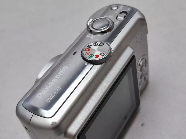 APARAT PANASONIC DMC-LZ7