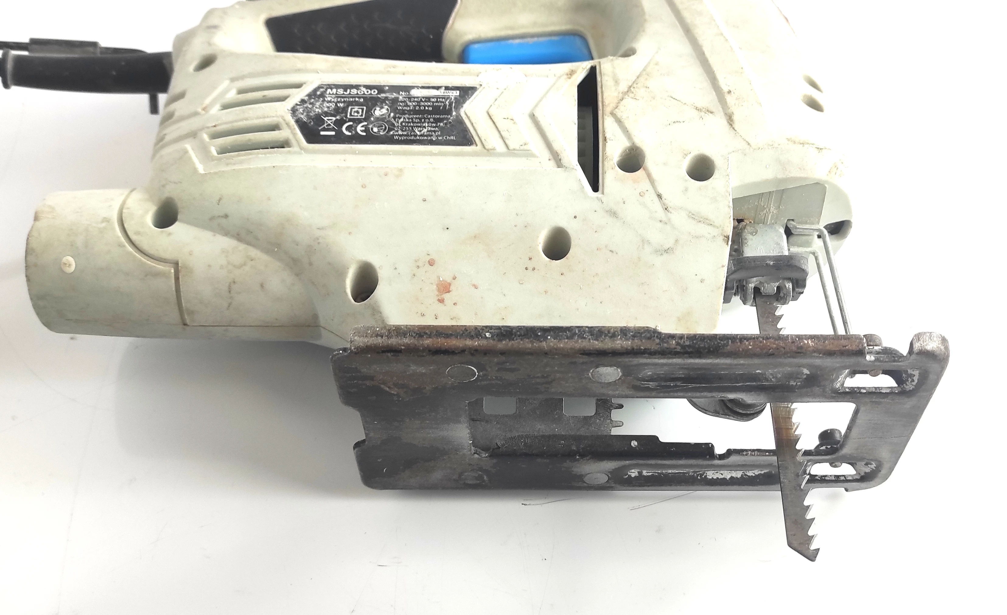 wyrzynarka-macallister-msjs-600-mocowanie-brzeszczotu-chwyt-uniwersalny