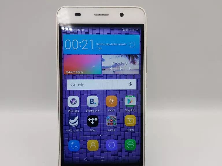 TELEFON HUAWEI Y6 SCL-L01 1/8GB, BEZ SIM!!!