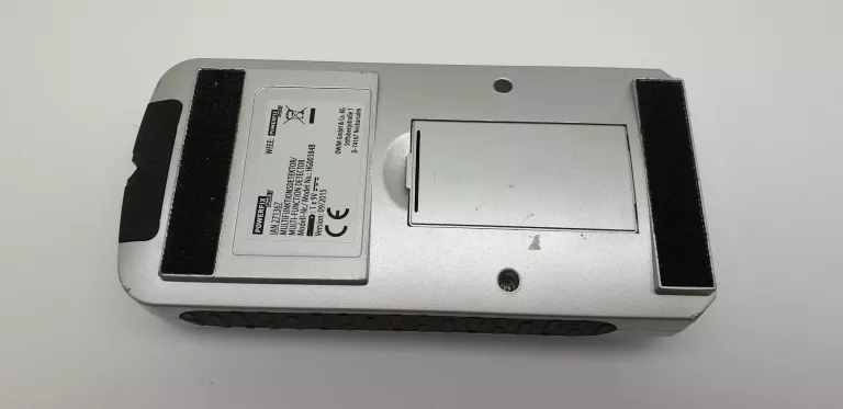 wielofunkcyjny-detektor-powerfix-profi-hg00384b-zasilanie-baterie