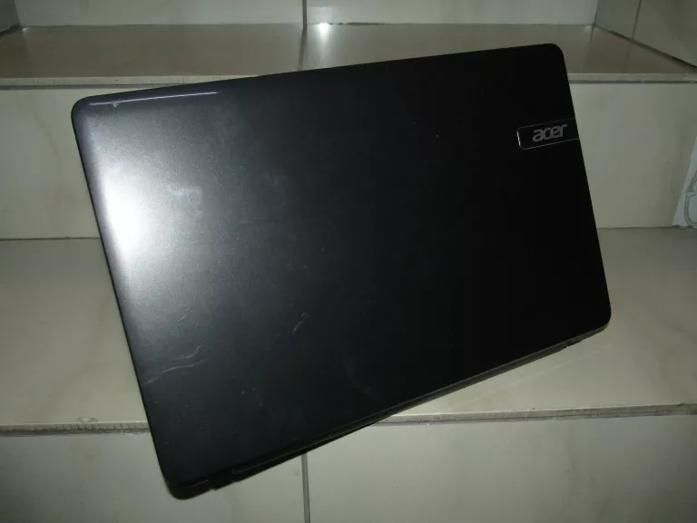 LAPTOP ACER ASPIRE E1-571G 4GB / 256GB