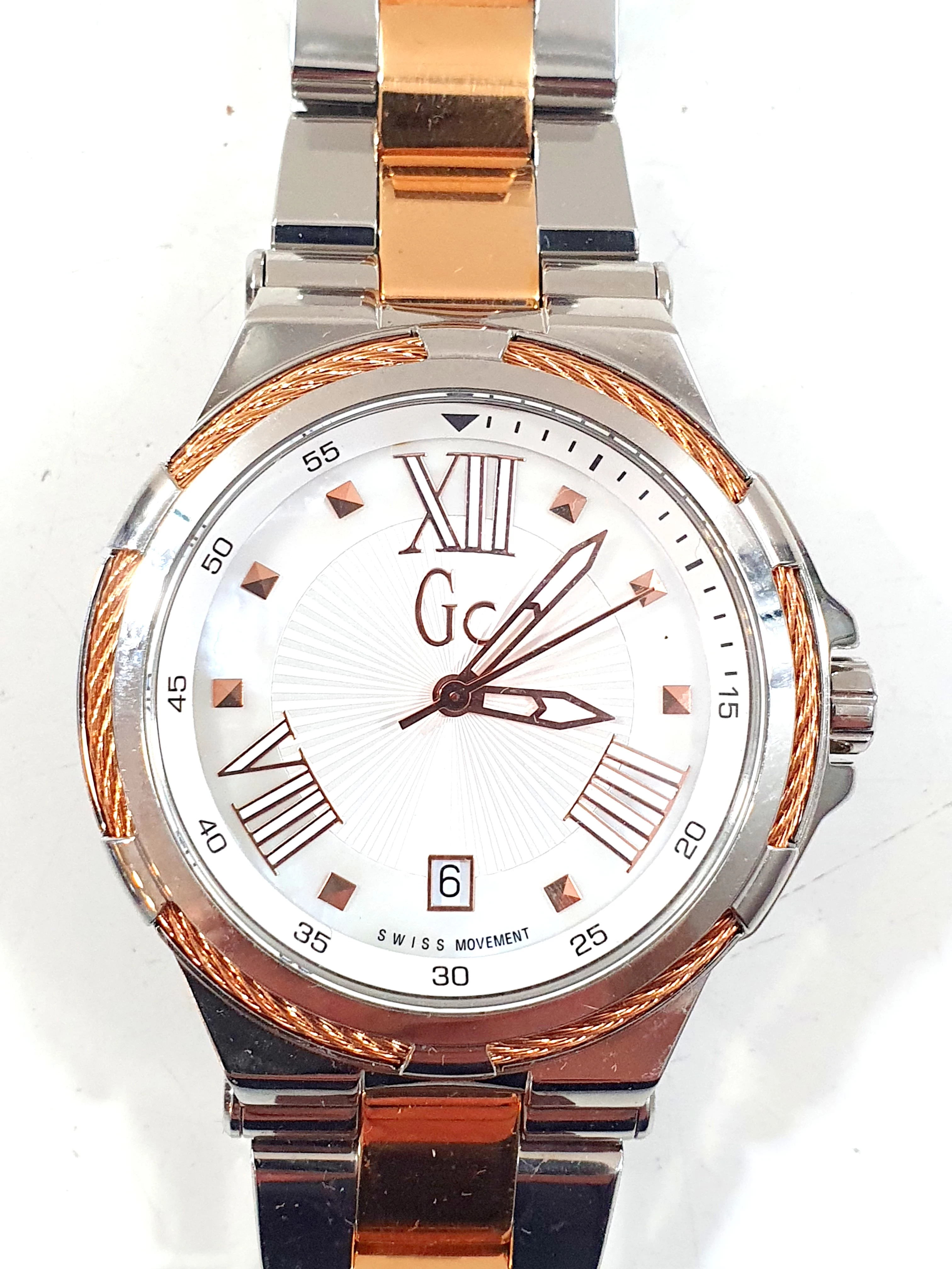 zegarek-guess-collection-gc-y34008l-radna-1-wolow-gracja