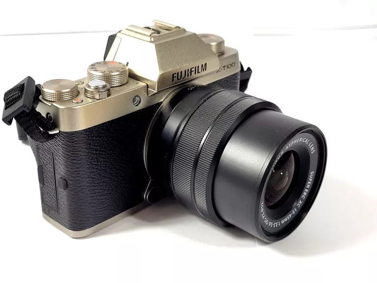 APARAT FUJIFILM X-T100