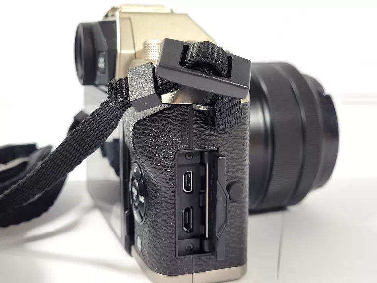 APARAT FUJIFILM X-T100