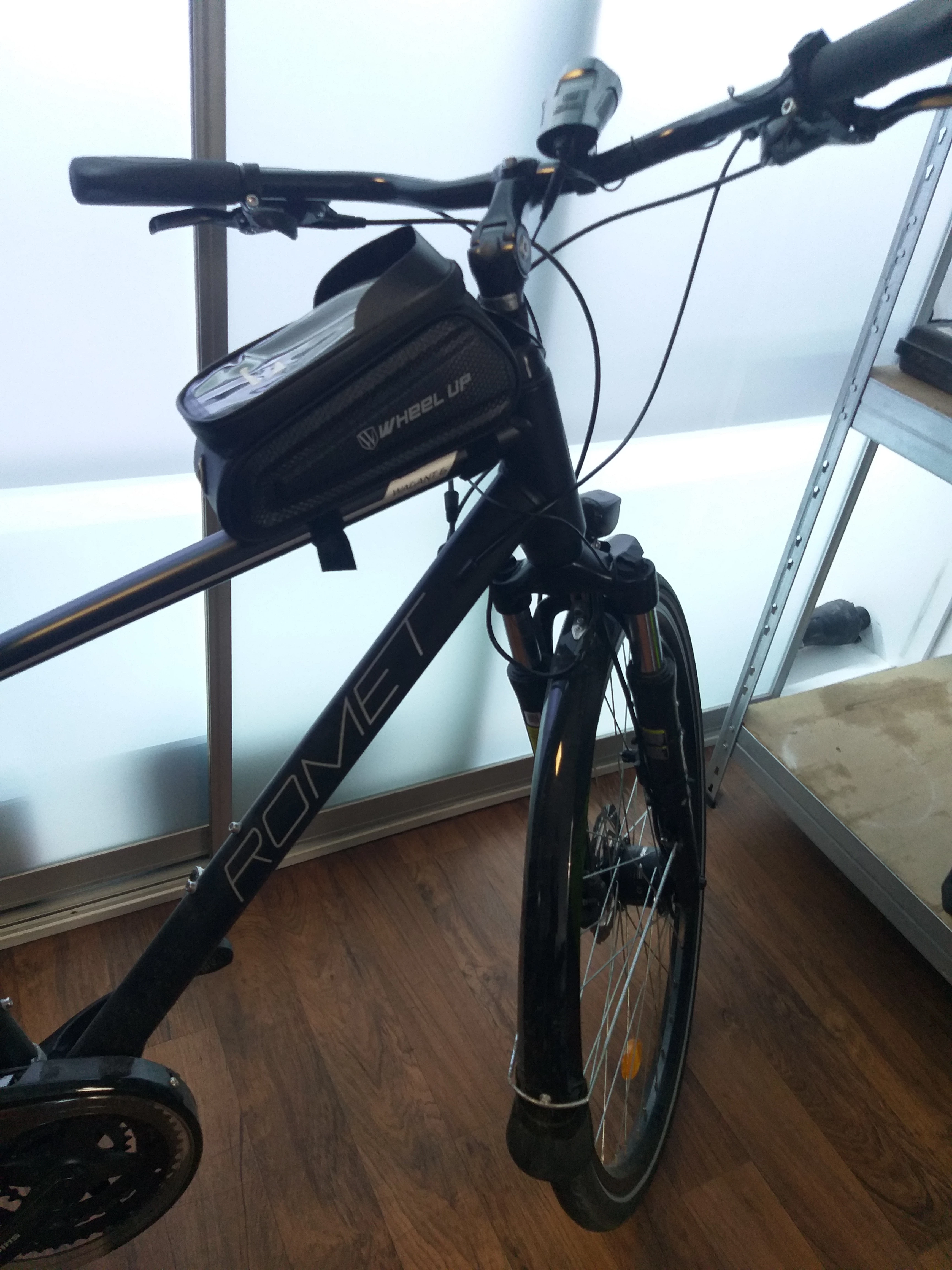 rower-trekingowy-romet-wagant-6-rama-m-rozmiar-ramy-19-cali