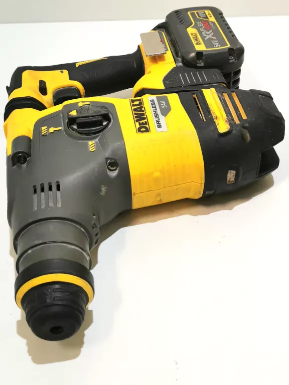 mlotowiertarka-dewalt-dch-333-maksymalna-moc-0