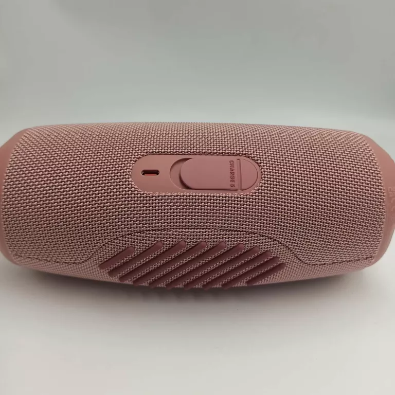 glosnik-jbl-charge-5-komplet-jak-nowy-funkcje-odpornosc-na-zachlapanie