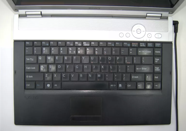 SONY VAIO PCG-3A1M / DZIAŁA TYLKO Z ZASILACZEM