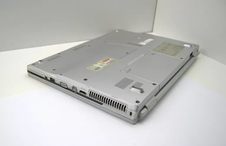 SONY VAIO PCG-3A1M / DZIAŁA TYLKO Z ZASILACZEM