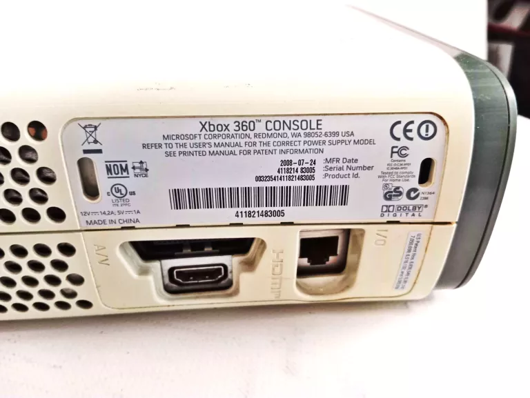 KONSOLA XBOX 360 BIAŁY + ZASILACZ