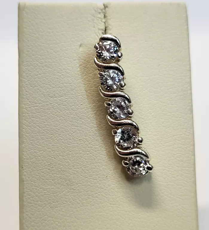 PIĘKNA SREBRNA ZAWIESZKA! P925!