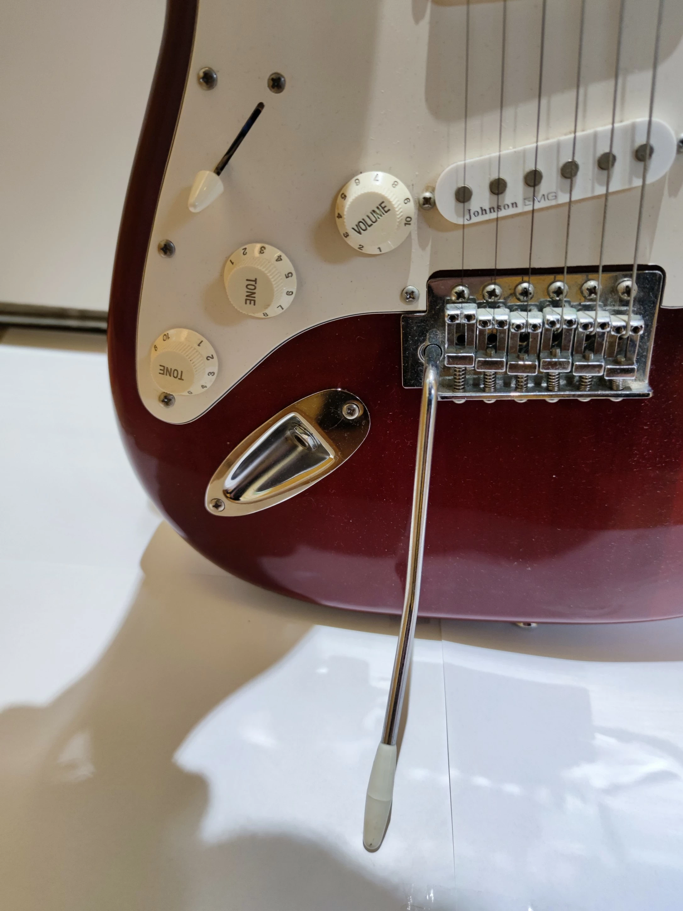 gitara-elektryczna-johnson-lh-strat-stan-uzywany