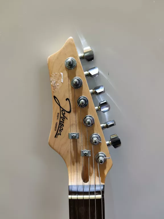 gitara-elektryczna-johnson-lh-strat-product-id