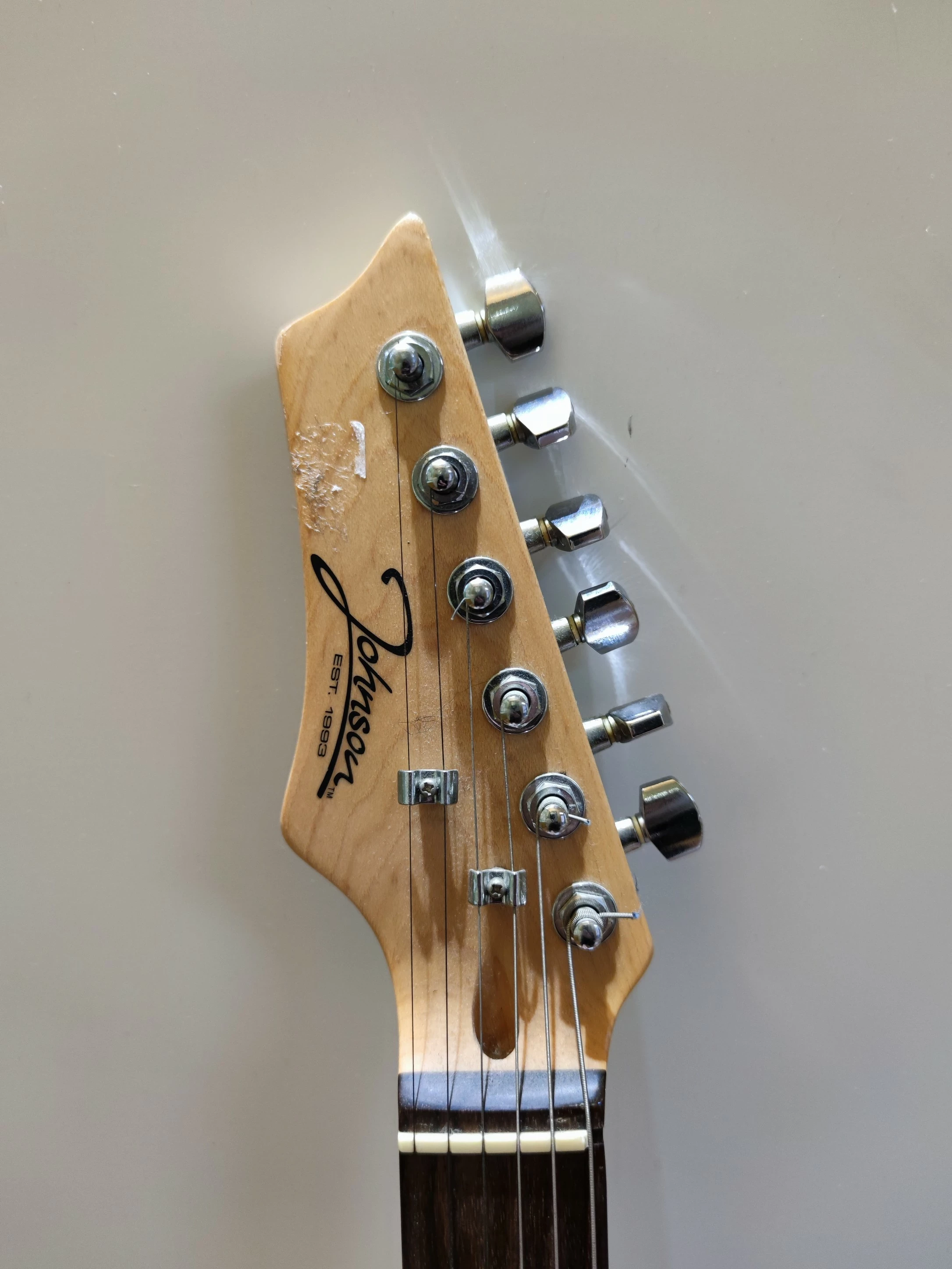 gitara-elektryczna-johnson-lh-strat-product-id