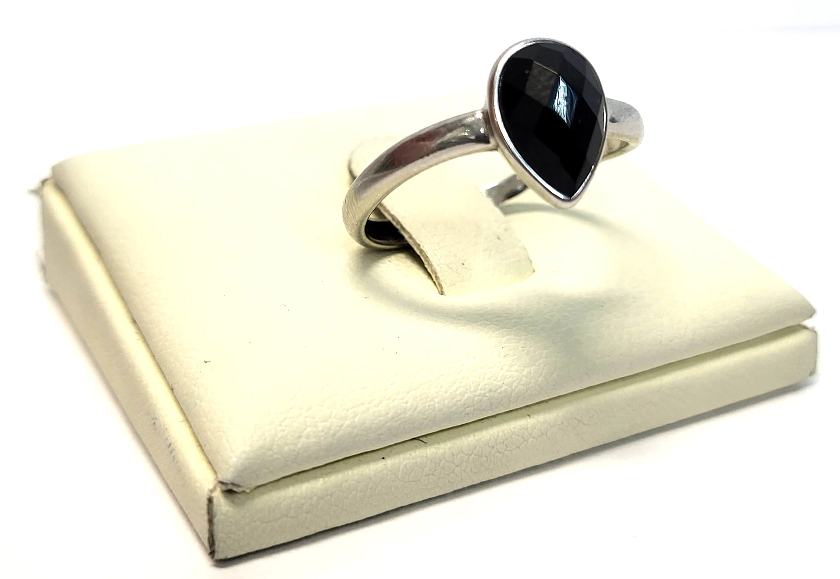 piekny-srebrny-pierscionek-p925-rozm16-plac-wolnosci-3-tuchola