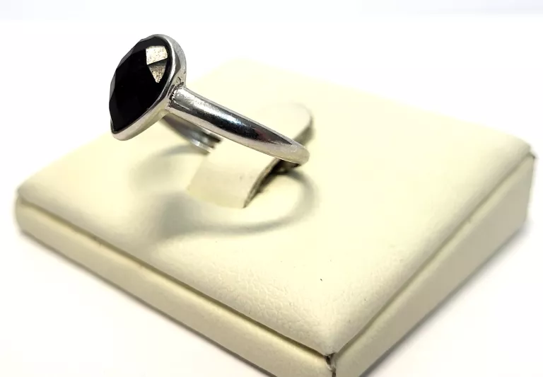 piekny-srebrny-pierscionek-p925-rozm16-marka-inna-marka