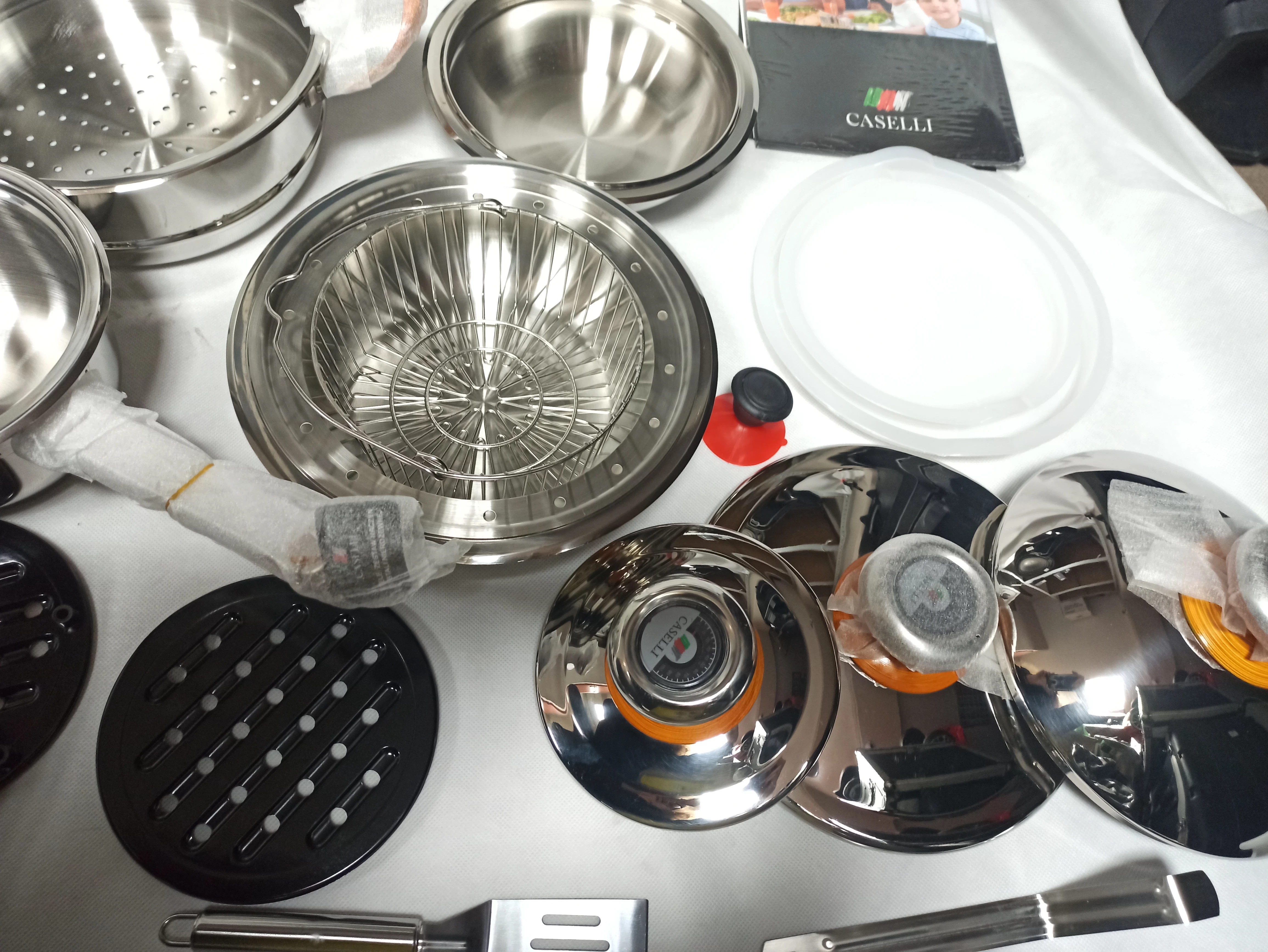 garnki-caselli-20el-k155822-certyfikaty-pudelko-liczba-elementow-w-zestawie-20