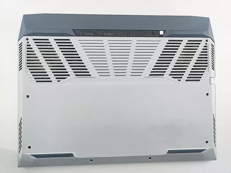 laptop-dell-g15-5515-0763-r5-5600h-16512gb-uszk-seria-procesora-amd-ryzen-5