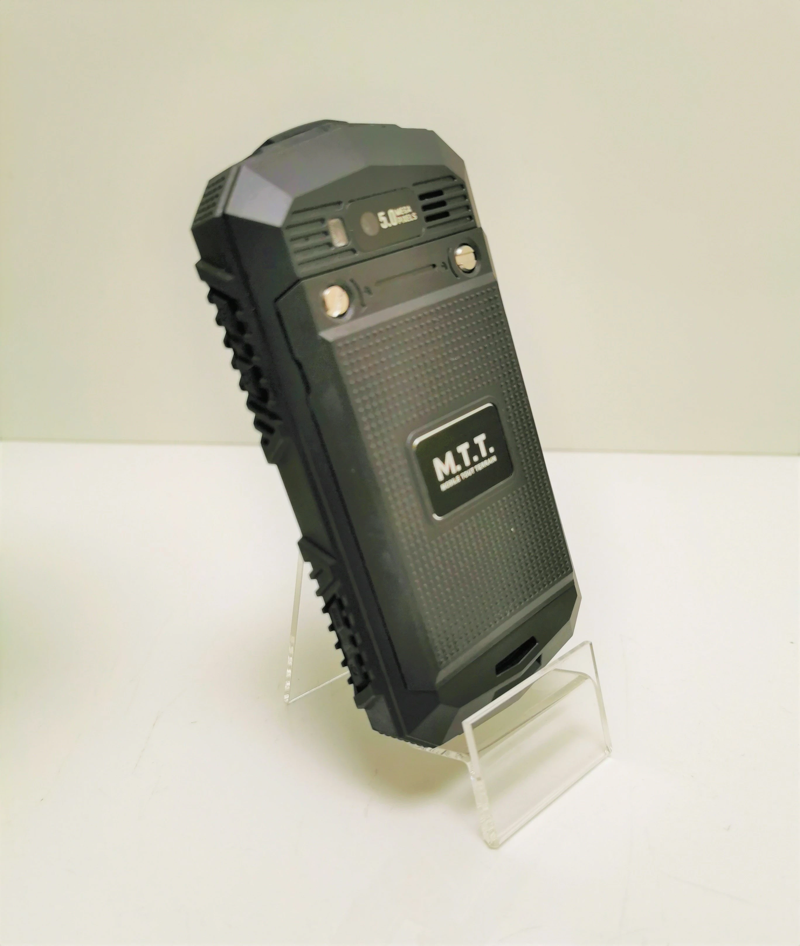 telefon-pancerny-mtt-smart-robust-j-angrus-przekatna-ekranu-4