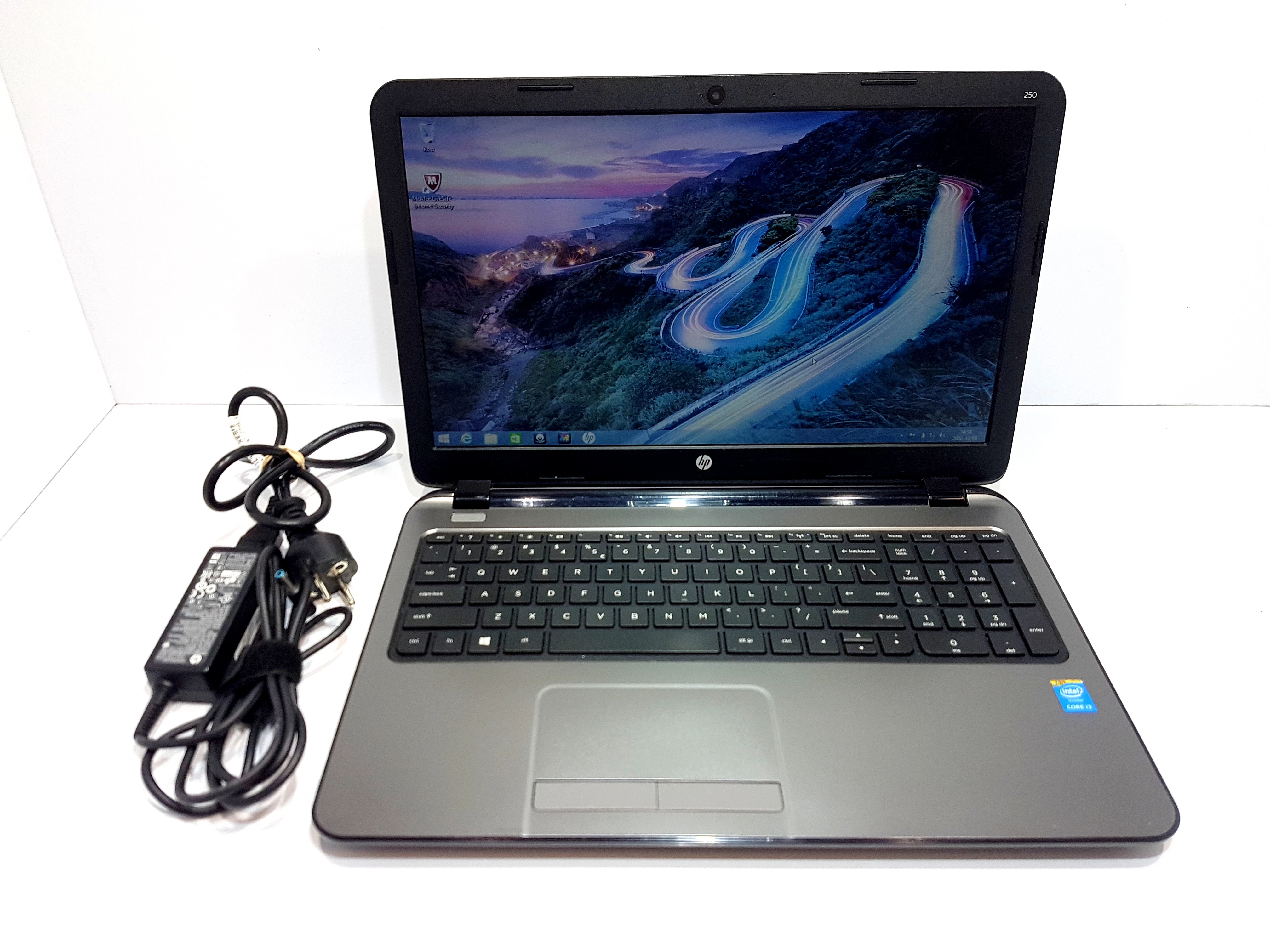 laptop-hp-250-g3-slowackiego-5b-lubartow
