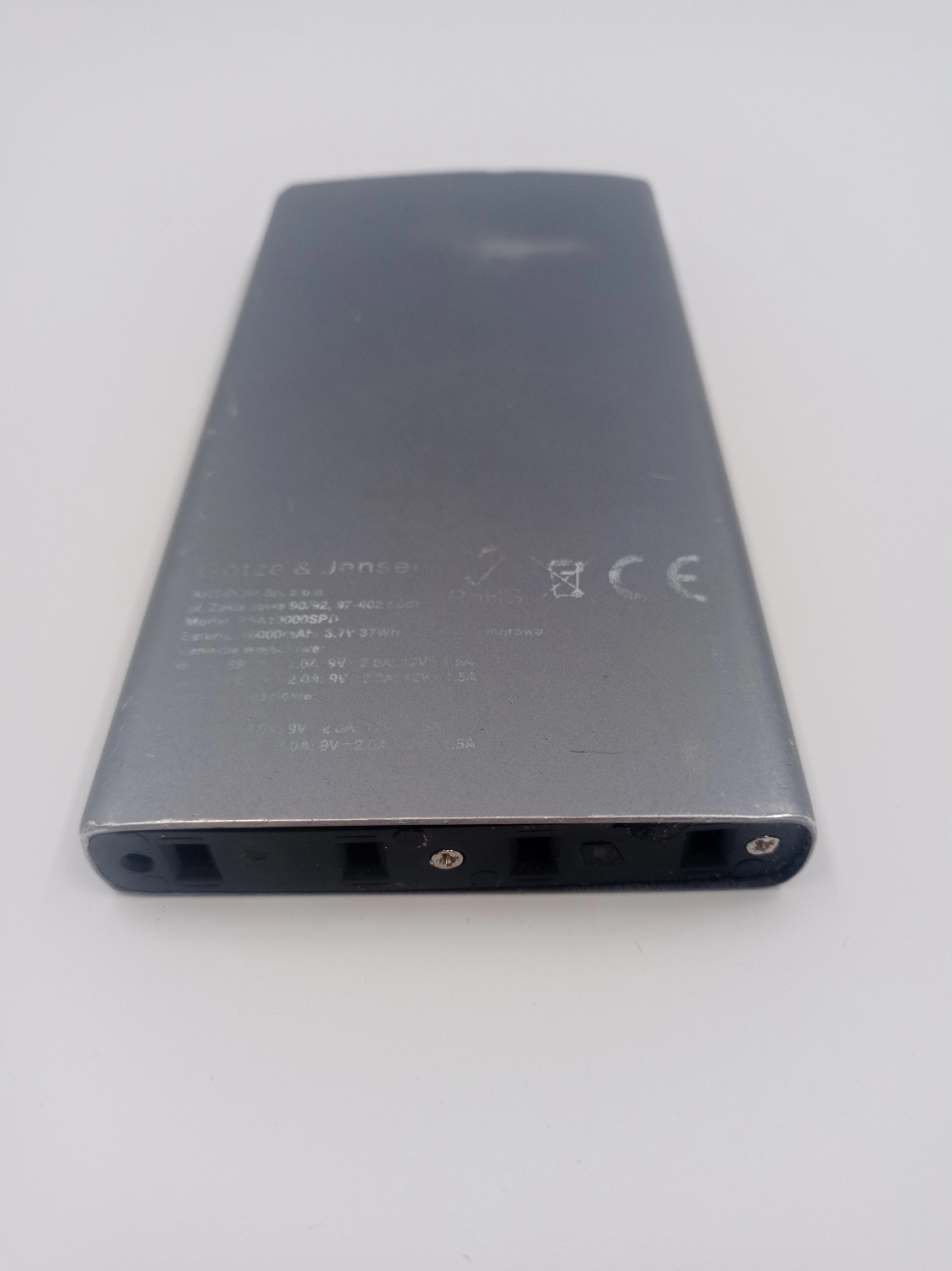 powerbank-goldenline-10000-stan-uzywany