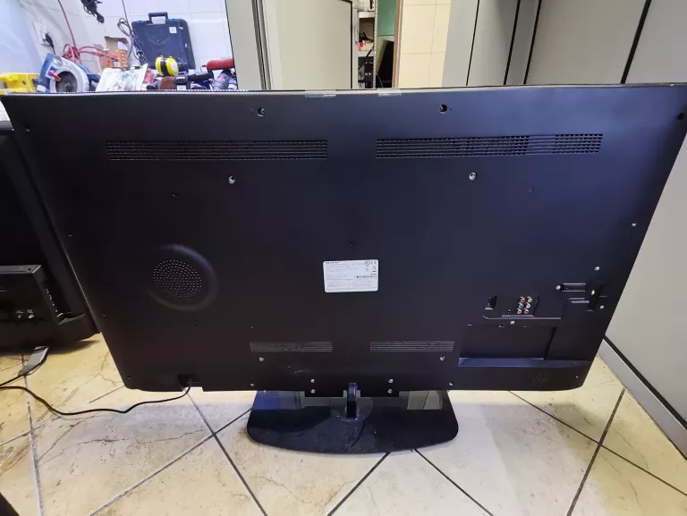 TELEWIZOR SHARP LC-40LE730E /PILOT @OKAZJA!!!