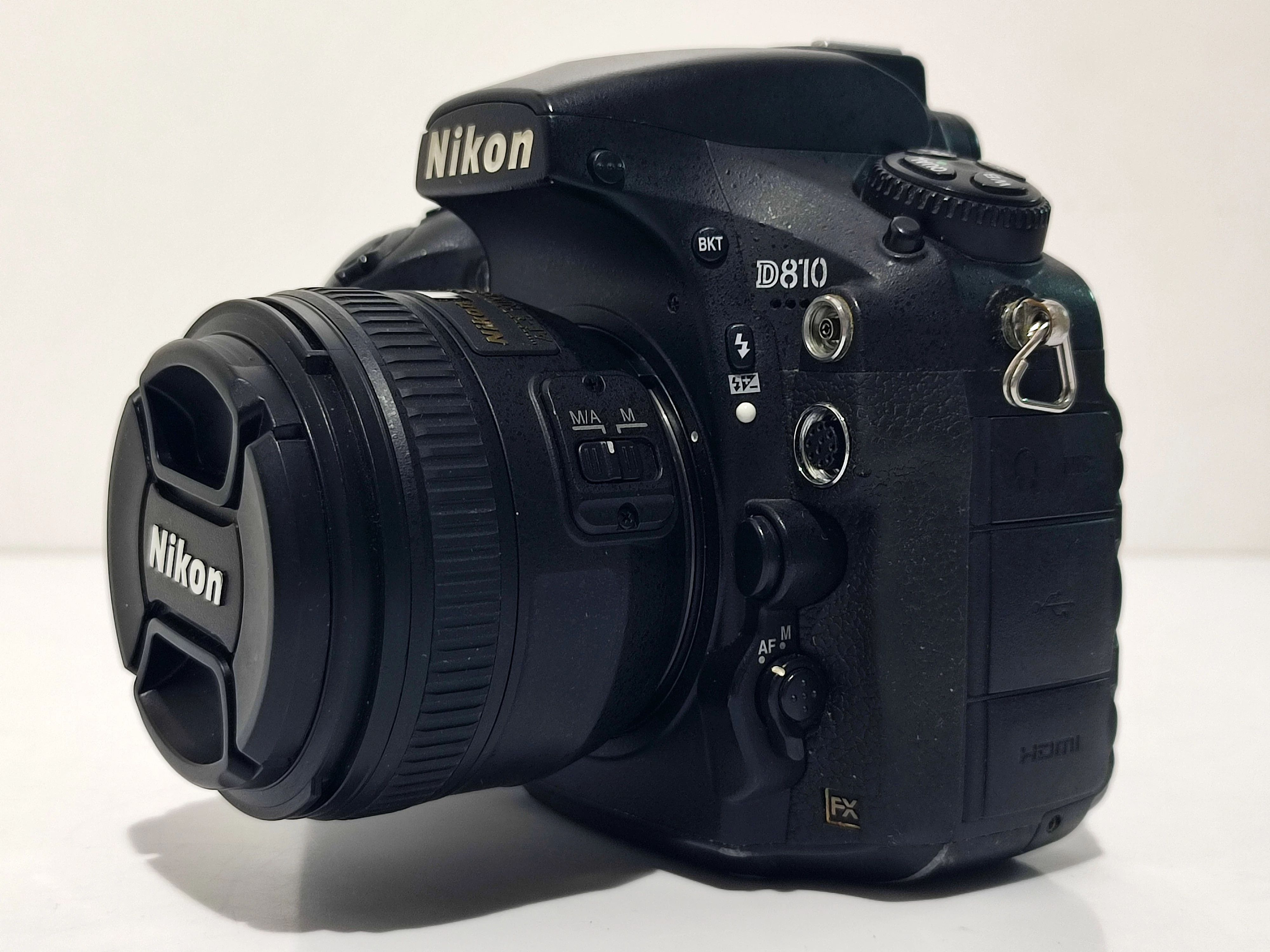 lustrzanka-nikon-d810-akcesoriaprzebieg160k-przekatna-ekranu-320