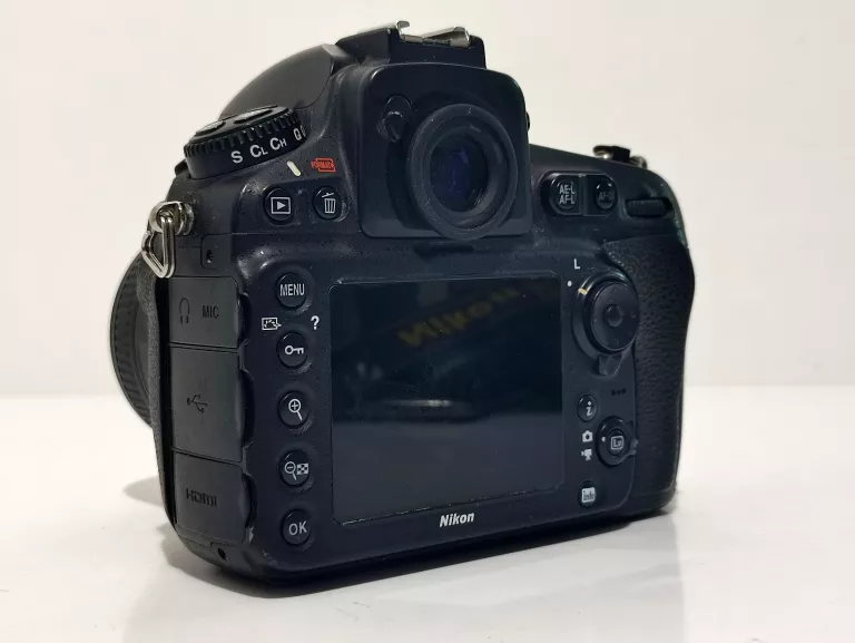 lustrzanka-nikon-d810-akcesoriaprzebieg160k-ean-gtin-0018208015429