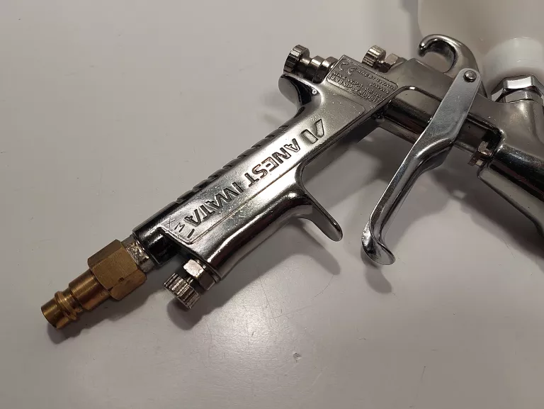 PISTOLET MALARSKI ANEST IWATA W 400