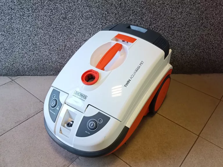 ODKURZACZ PIORĄCY THOMAS AQUAWASH PET 1600 W