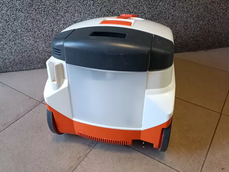 ODKURZACZ PIORĄCY THOMAS AQUAWASH PET 1600 W