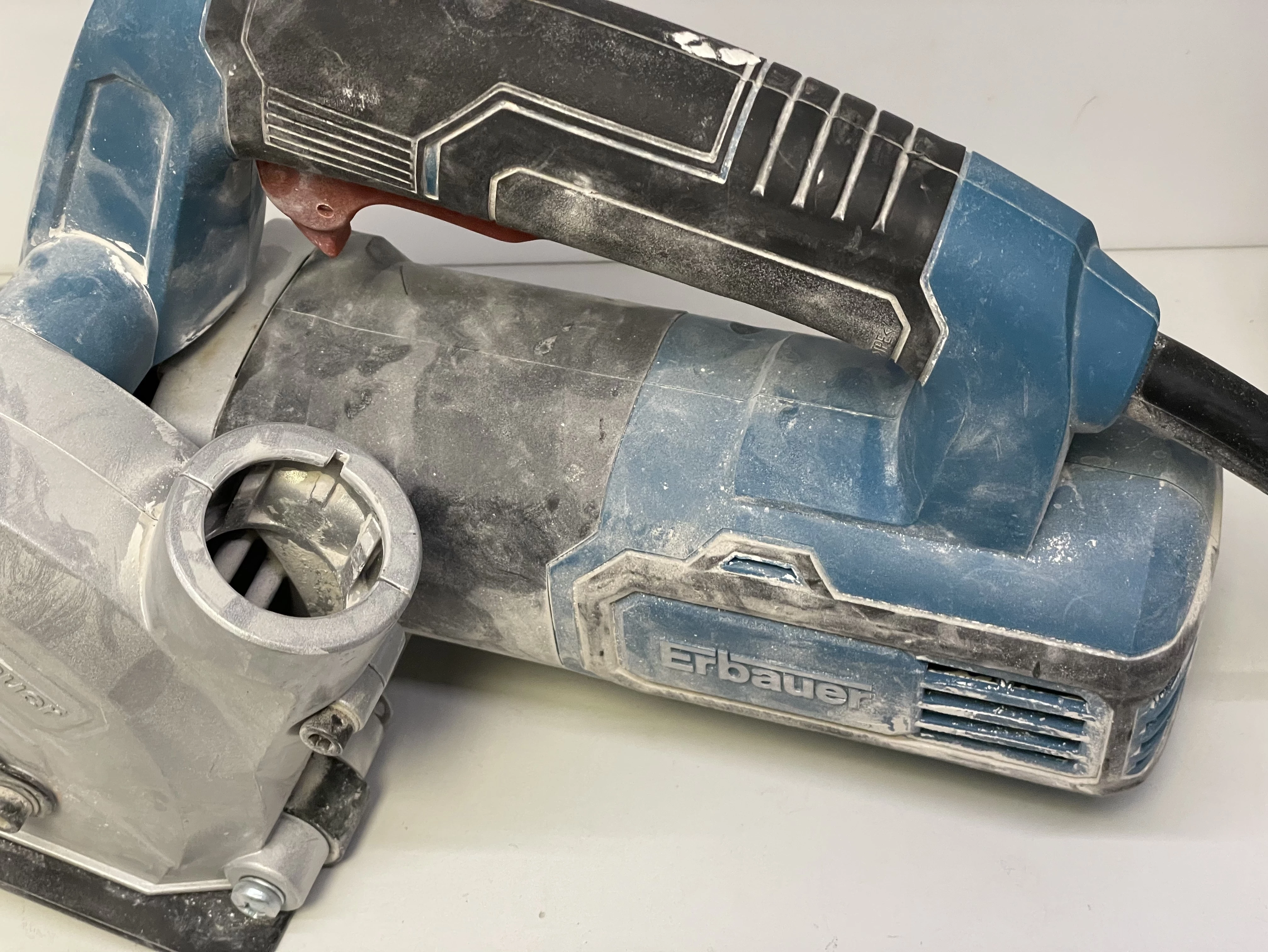 bruzdownica-erbauer-ewc1500-125mm-1500w-maksymalna-moc-1500