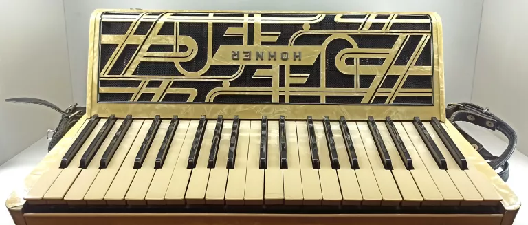 akordeon-hohner-verdi-v-jana-pawla-ii-1-konstantynow-mk