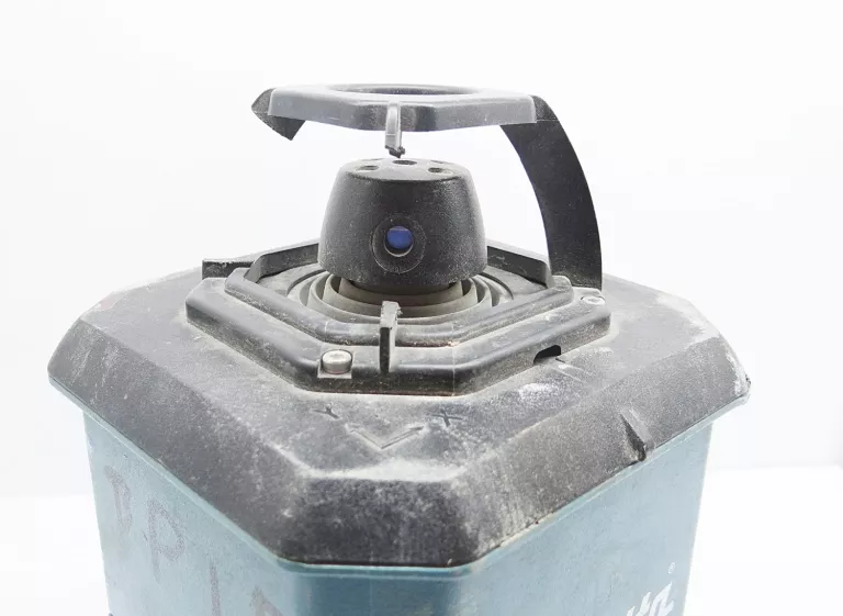 makita-laser-rotacyjny-skr200z-stan-uzywany