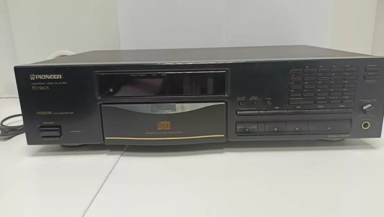 ODTWARZACZ CD PIONEER PD-S601