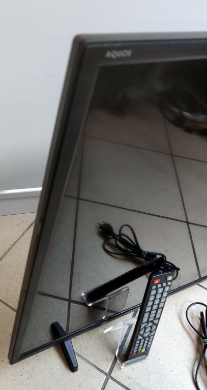 TELEWIZOR SHARP LC 40FG3242E