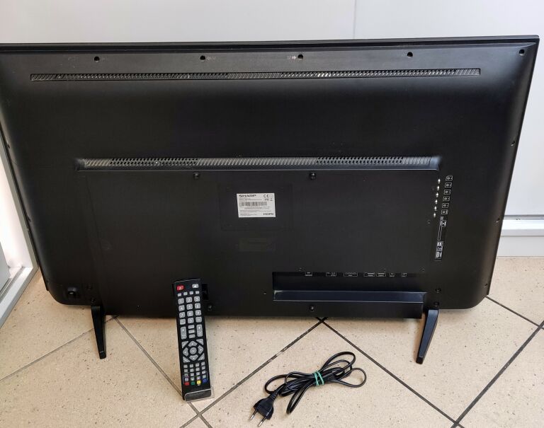 TELEWIZOR SHARP LC 40FG3242E