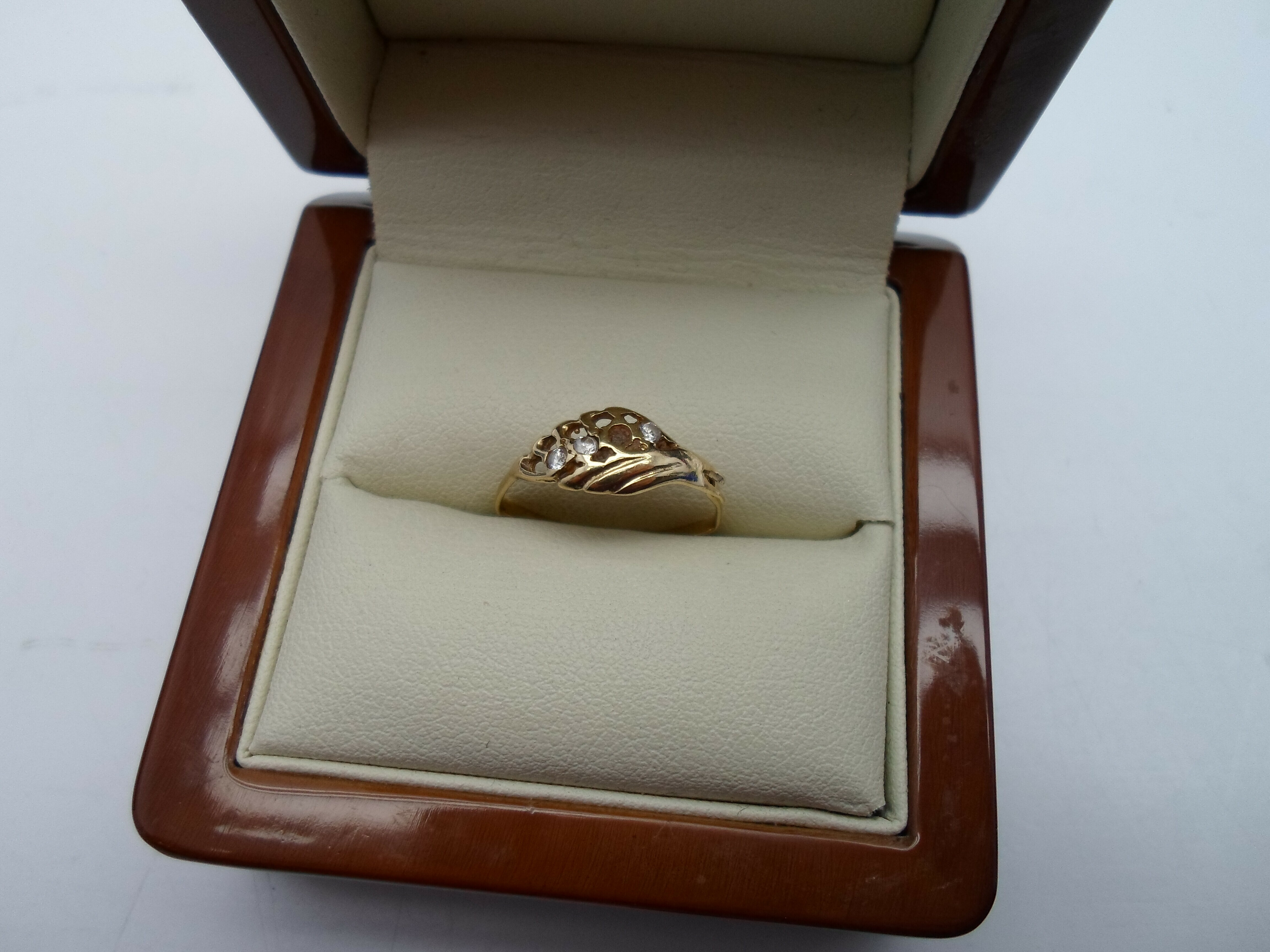 pekniety-pierscionek-zlom-585-102g-rodzaj-wyrob-jubilerski