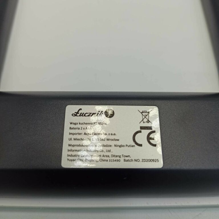 WAGA KUCHENNA ŁUCZNIK PT852EX W PUDEŁKU