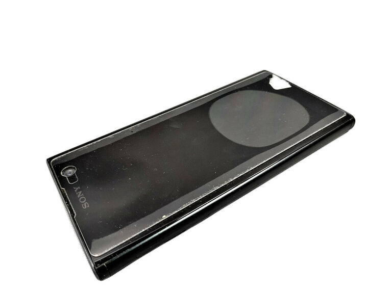 TELEFON SONY XPERIA XA2 ZABLOKOWANY EKRAN