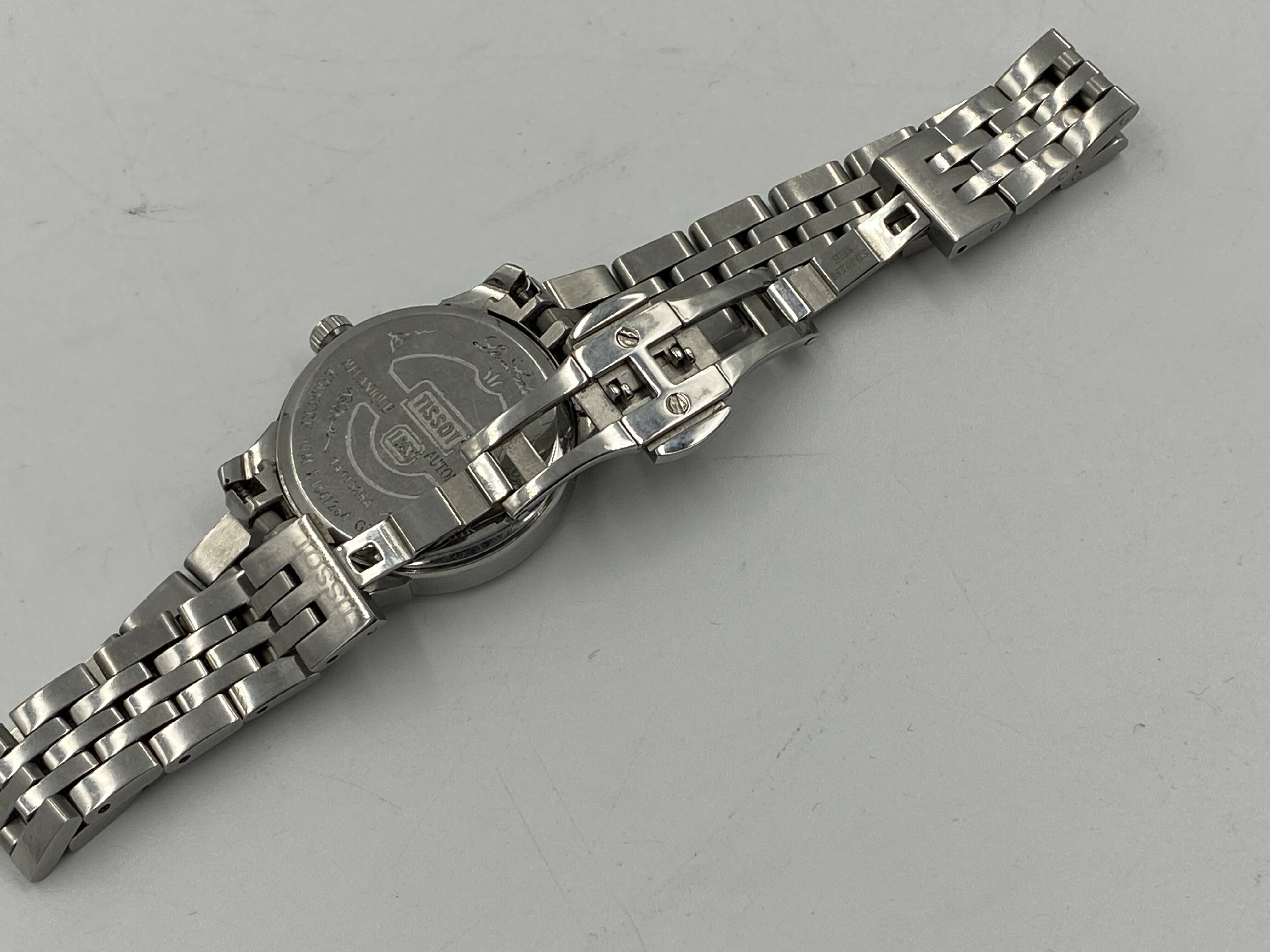 zegarek-tissot-t411628a-mechanizm-18738-4