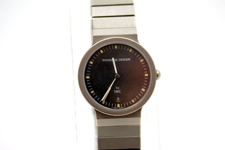 ZEGAREK IWC SCHAFFHAUSEN PORSCHE DESIGN TITAN