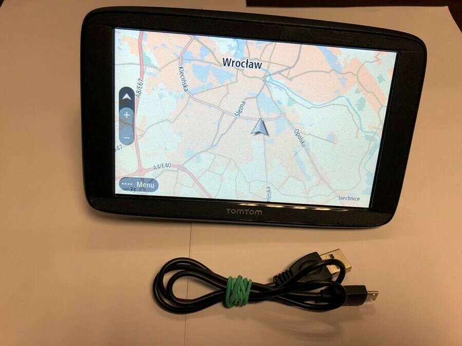 nawigacja-tomtom-via-62-4ap64-kabel-sliczna-54-sj-wroclaw