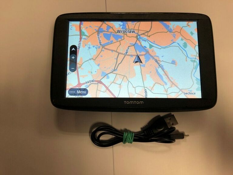 nawigacja-tomtom-via-62-4ap64-kabel-stan-uzywany