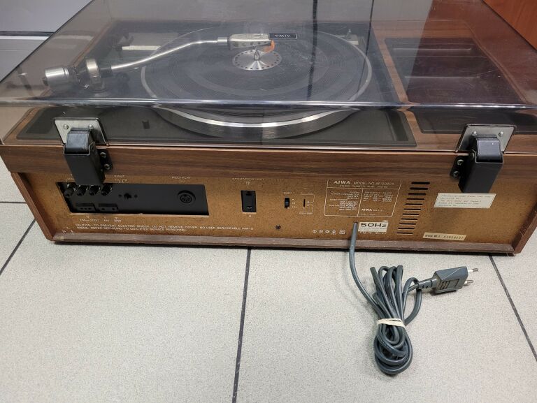 GRAMOFON MAGNETOFON AIWA AF-5080A