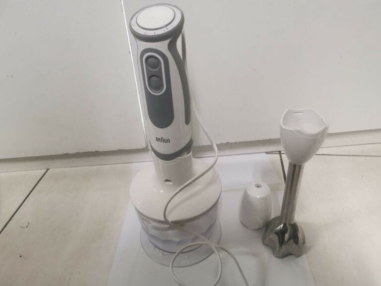 BLENDER BRAUN