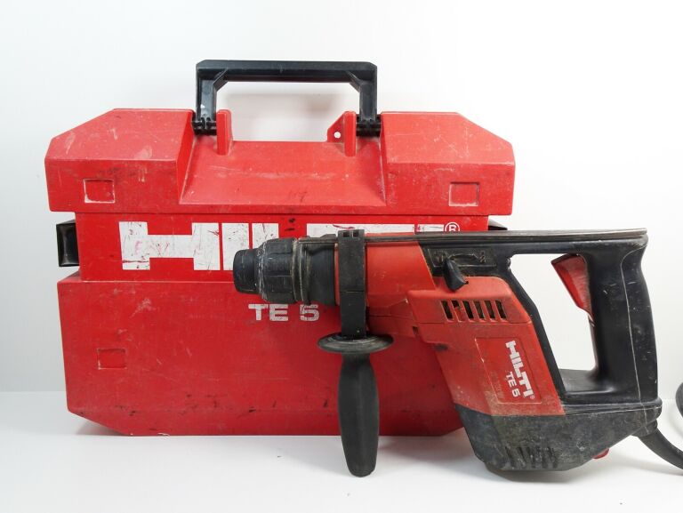 MŁOTOWIERTARKA HILTI TE 5
